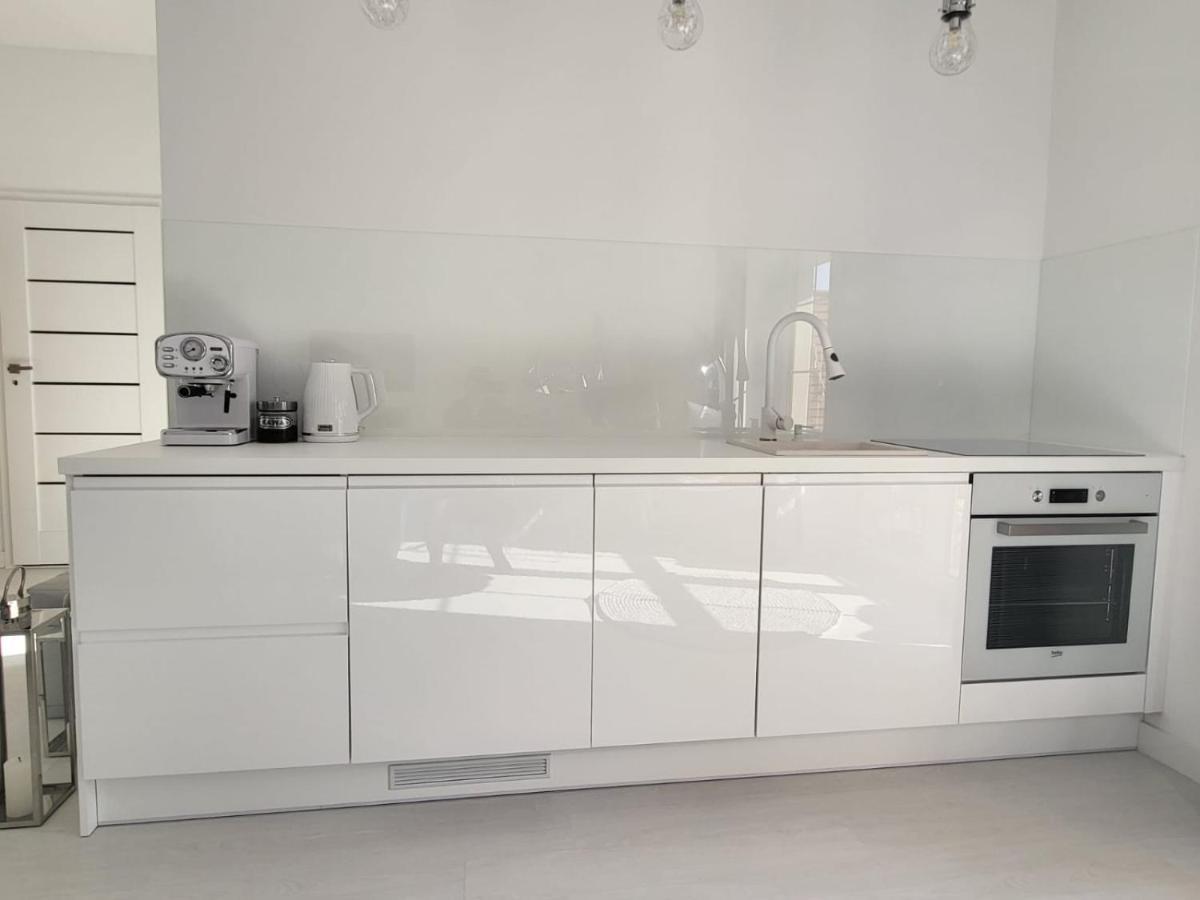 Przytulny Apartament Z Kominkiem Przy Jeziorze Borne Sulinowo Exterior foto